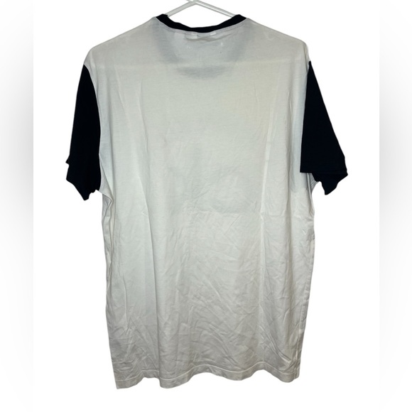 Calvin Klein T-shirt - Picture 2 of 3